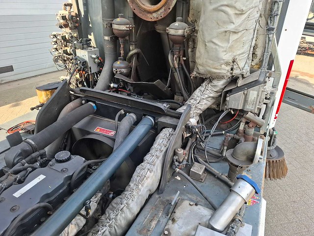 2013 ravo 540 straatveegmachine - afbeelding 19 van  22