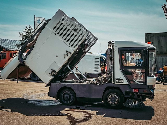2013 ravo 540st euro 5 road and yard sweeper - afbeelding 12 van  27