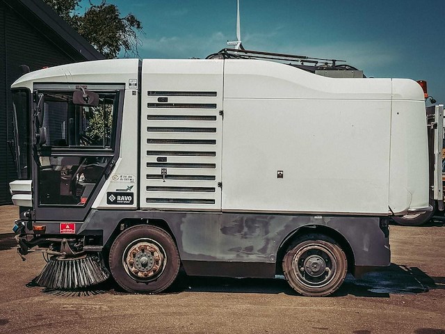 2013 ravo 540st euro 5 road and yard sweeper - afbeelding 2 van  27