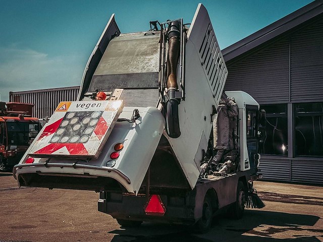 2013 ravo 540st euro 5 road and yard sweeper - afbeelding 7 van  27