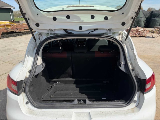 2013 renault clio personenauto - afbeelding 1 van  17