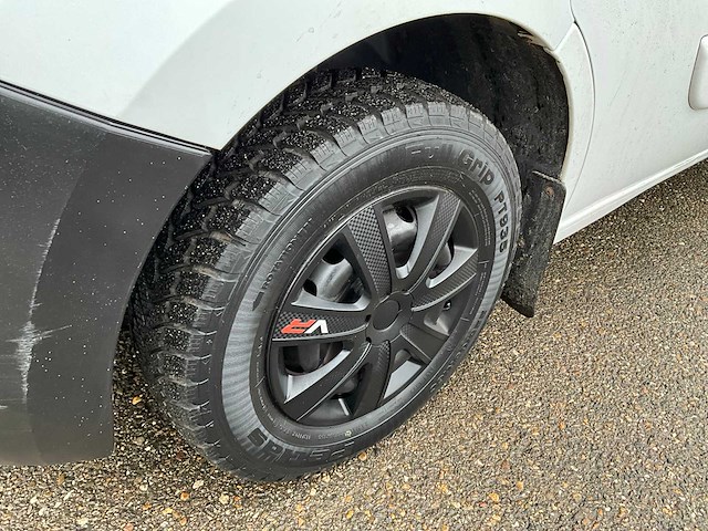 2013 renault master 150dci horsetruck met chardron opbouw vpn-63-p - afbeelding 2 van  45