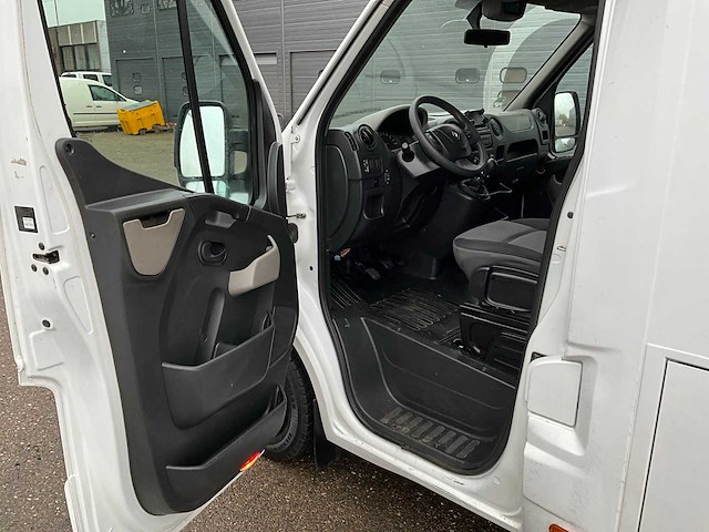 2013 renault master 150dci horsetruck met chardron opbouw vpn-63-p - afbeelding 21 van  45