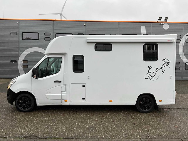 2013 renault master 150dci horsetruck met chardron opbouw vpn-63-p - afbeelding 23 van  45