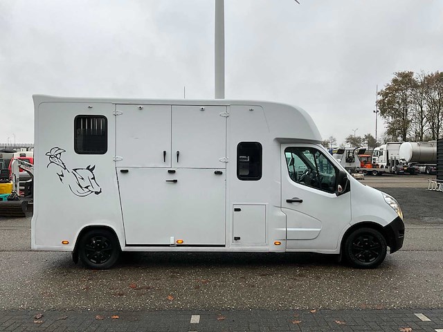 2013 renault master 150dci horsetruck met chardron opbouw vpn-63-p - afbeelding 43 van  45