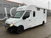 2013 renault master 150dci horsetruck met chardron opbouw vpn-63-p - afbeelding 1 van  45