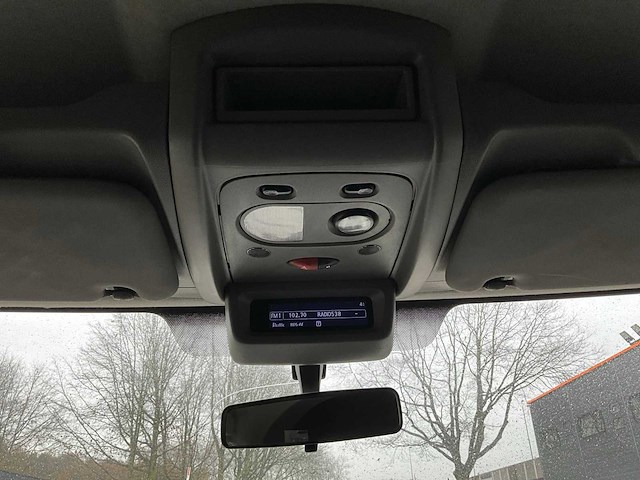 2013 renault master 150dci horsetruck met chardron opbouw vpn-63-p - afbeelding 31 van  45