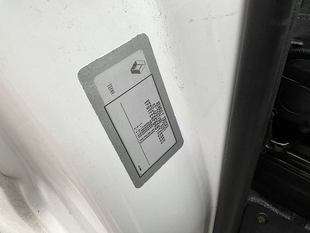 2013 renault master 150dci horsetruck met chardron opbouw vpn-63-p - afbeelding 40 van  45