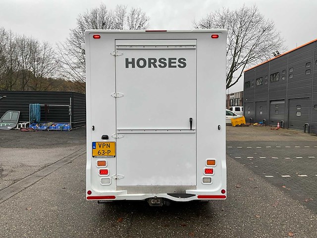 2013 renault master 150dci horsetruck met chardron opbouw vpn-63-p - afbeelding 41 van  45