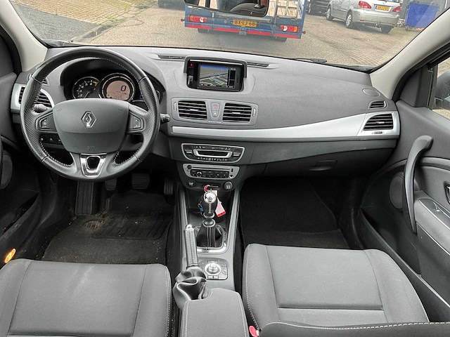 2013 renault mégane 1.2 tce collection personenauto 8-kpt-65 - afbeelding 9 van  37