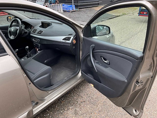 2013 renault mégane 1.2 tce collection personenauto 8-kpt-65 - afbeelding 18 van  37