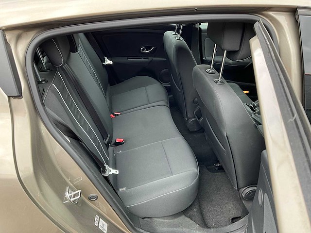 2013 renault mégane 1.2 tce collection personenauto 8-kpt-65 - afbeelding 21 van  37