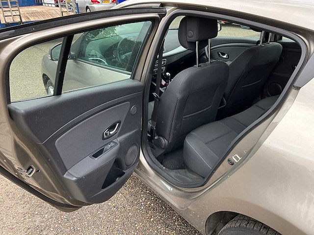 2013 renault mégane 1.2 tce collection personenauto 8-kpt-65 - afbeelding 23 van  37