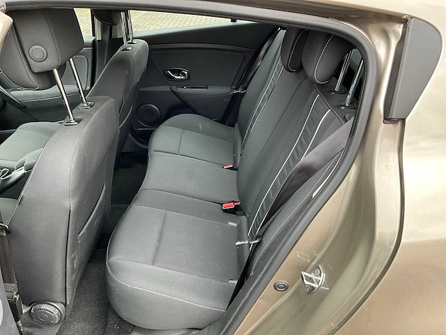 2013 renault mégane 1.2 tce collection personenauto 8-kpt-65 - afbeelding 24 van  37