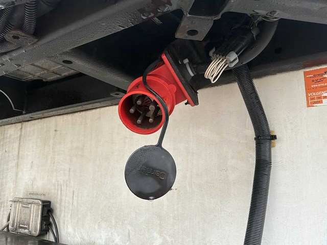 2013 renders roc 16.27 oplegger - afbeelding 17 van  28