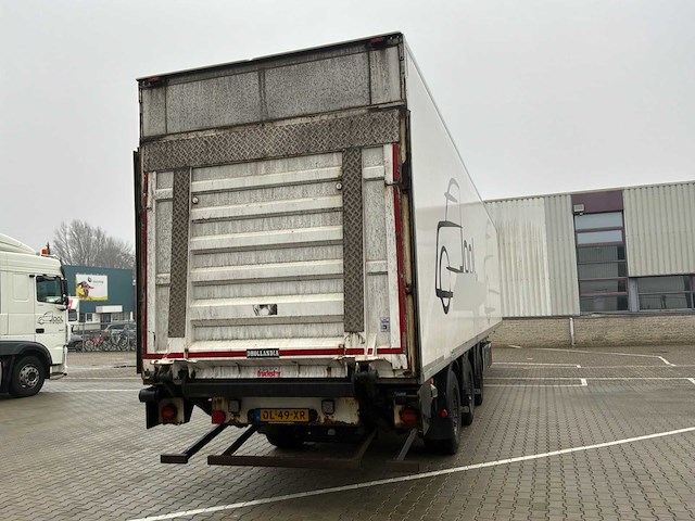 2013 renders roc 16.27 oplegger - afbeelding 14 van  28