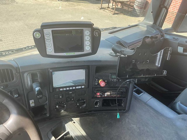 2013 scania p280 vuilniswagen - afbeelding 18 van  64