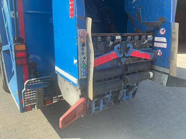 2013 scania p280 vuilniswagen - afbeelding 30 van  64