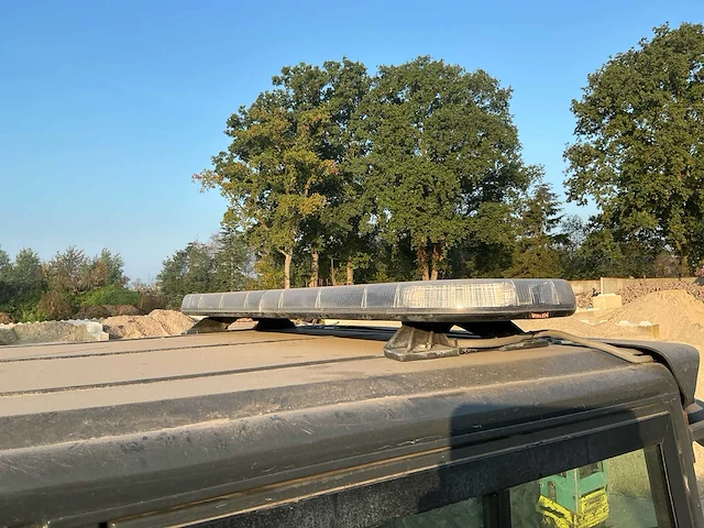 2013 schmidt compact 200 zelfrijdende veegmachine – 2-borstelsysteem – airco – camera – nl kenteken - afbeelding 5 van  32