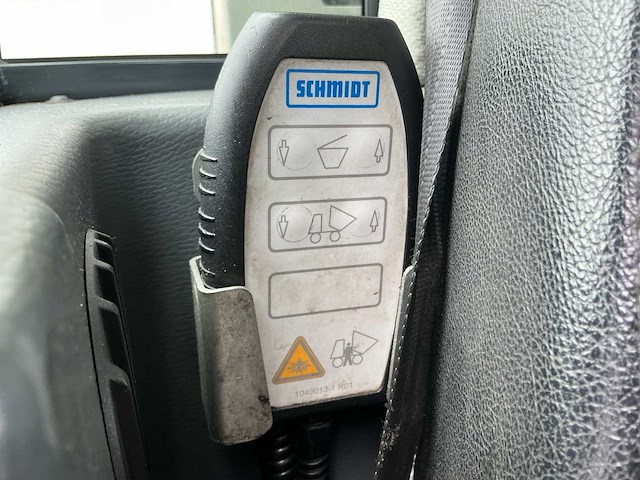 2013 schmidt swingo 200+ (t-54-bsx) zelfrijdende veegmachine - afbeelding 4 van  16
