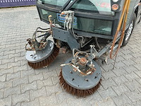 2013 schmidt swingo 200+ (t-54-bsx) zelfrijdende veegmachine - afbeelding 12 van  16