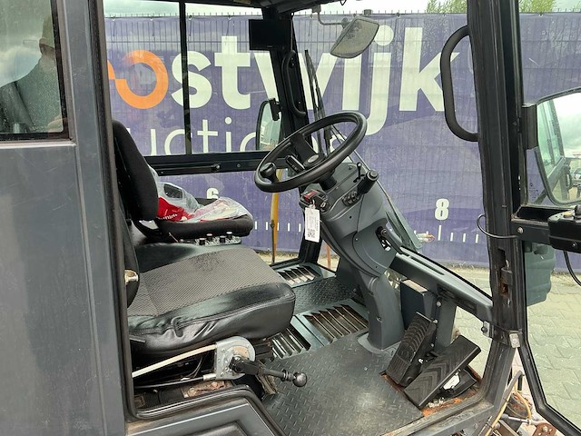 2013 schmidt swingo 200+ (t-54-bsx) zelfrijdende veegmachine - afbeelding 15 van  16