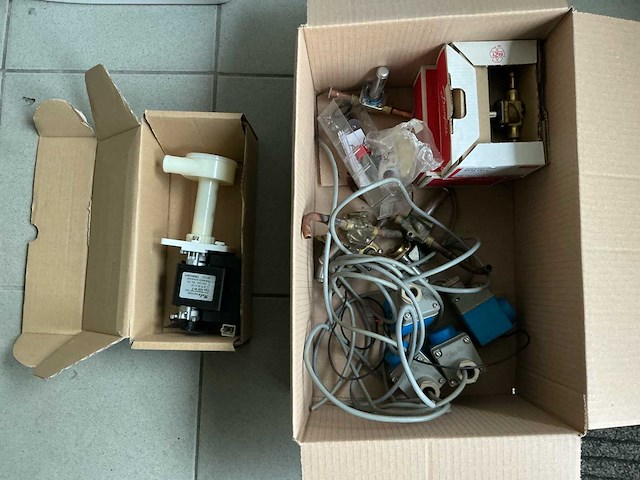 2013 scotsman mcm 45 ase230/50 complete ijsblokjes fabriek / machine - afbeelding 36 van  48