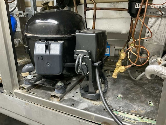 2013 scotsman mcm 45 ase230/50 complete ijsblokjes fabriek / machine - afbeelding 39 van  42