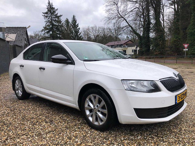 2013 skoda octavia personenauto - afbeelding 3 van  13
