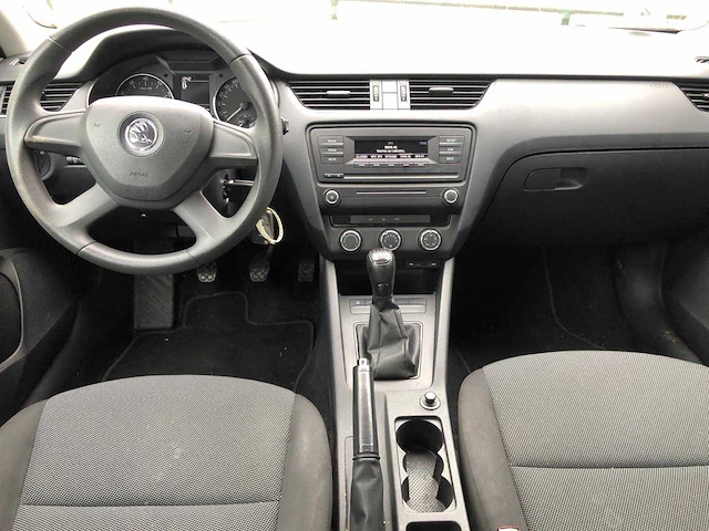 2013 skoda octavia personenauto - afbeelding 12 van  13