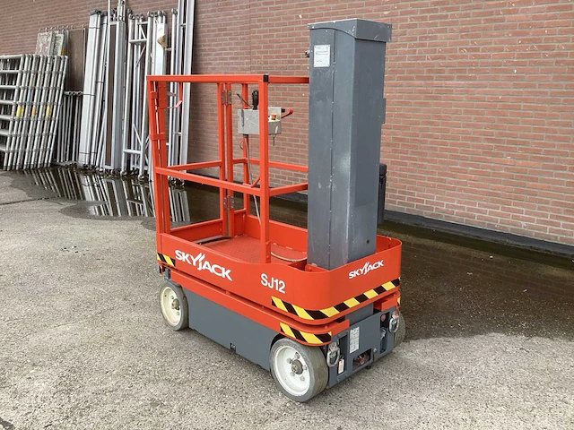 2013 skyjack sj 12 hoogwerker - afbeelding 2 van  7