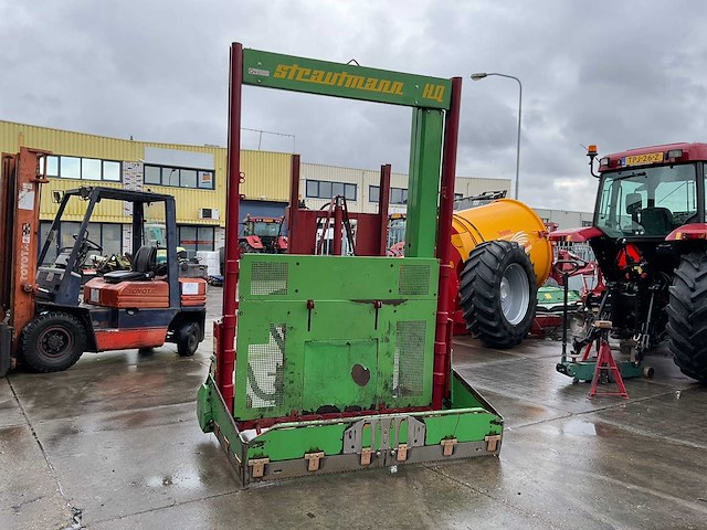 2013 strautmann hydrofox hq2800 kuilvoersnijder - afbeelding 1 van  9