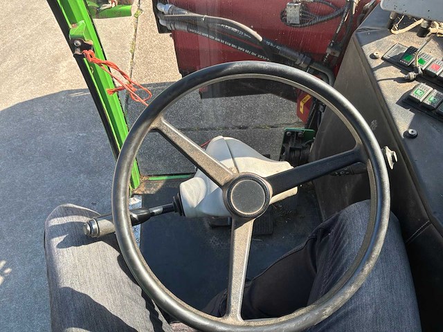 2013 strautmann verti-mix 1401 sf double zelfrijdende voermengwagen - afbeelding 20 van  34