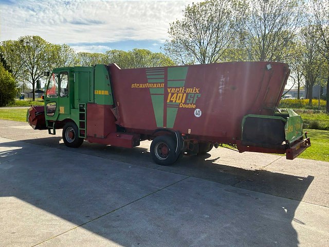2013 strautmann verti-mix 1401 sf double zelfrijdende voermengwagen - afbeelding 12 van  34