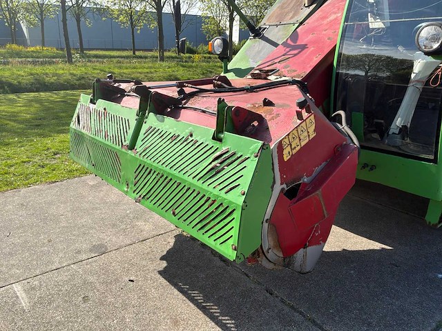 2013 strautmann verti-mix 1401 sf double zelfrijdende voermengwagen - afbeelding 34 van  34