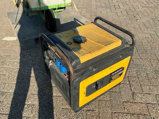 2013 subaru/euromac rg4300-s noodstroomaggregaat (2x) - afbeelding 7 van  19