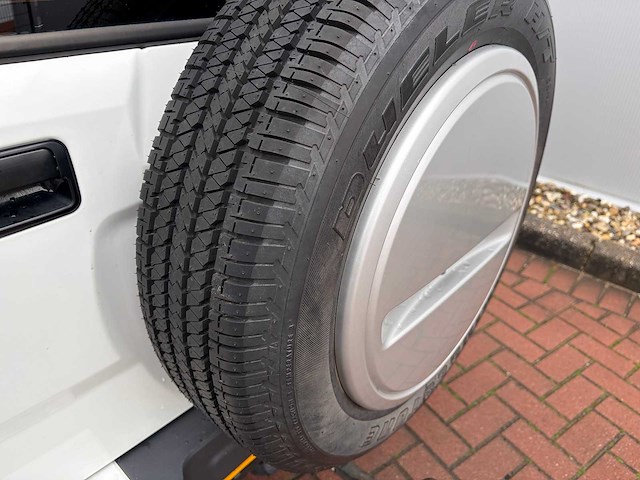 2013 suzuki jimny 1.3 jlx 4x4 bedrijfswagen - afbeelding 18 van  24