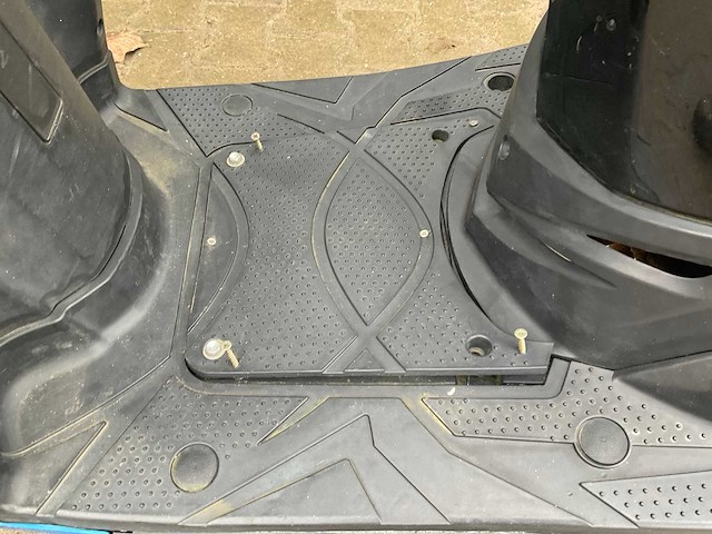 2013 sym jd05w snorscooter - afbeelding 5 van  13