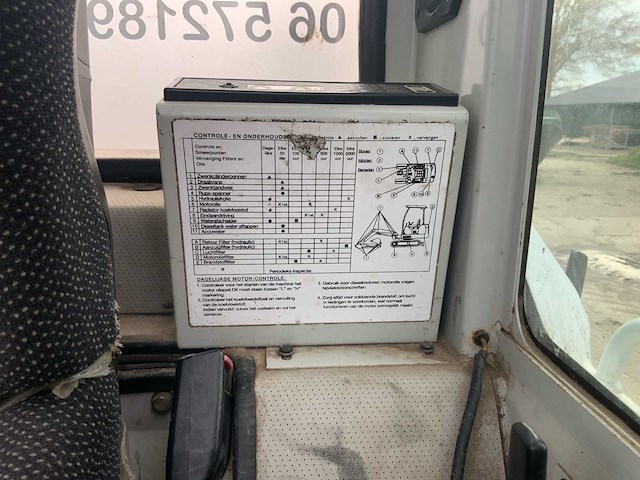 2013 takeuchi tb016 minigraafmachine - afbeelding 17 van  24