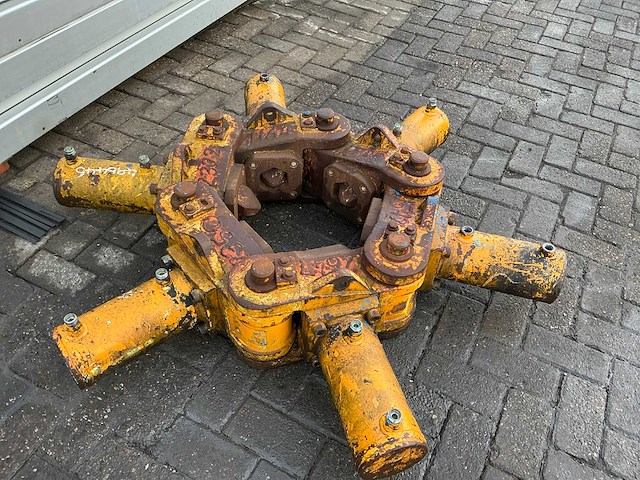 2013 teats 314 heipaalkrimper - afbeelding 1 van  7