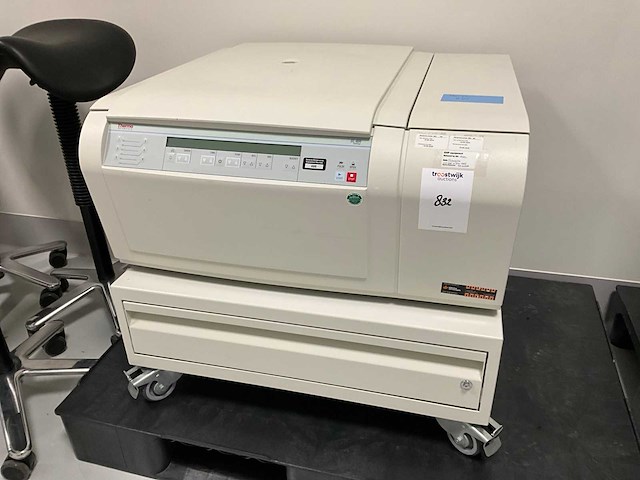 2013 thermo scientific sl 40r centrifuge - afbeelding 1 van  5