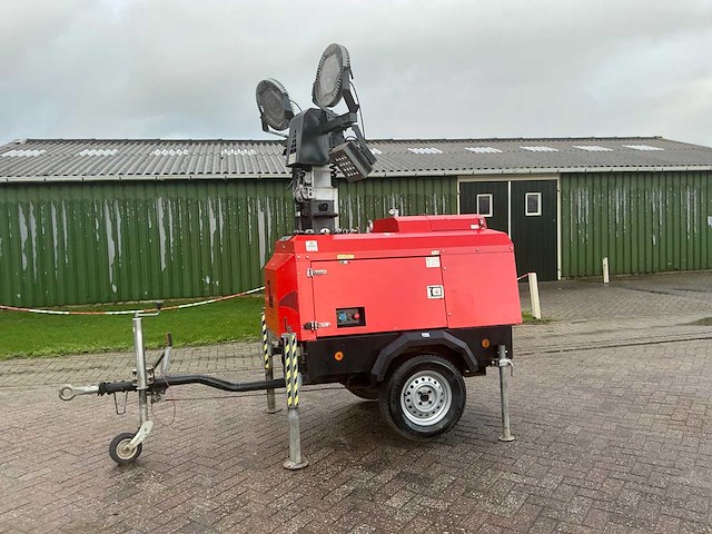 2013 towerlight bled1-1413 bouwlamp - afbeelding 17 van  18