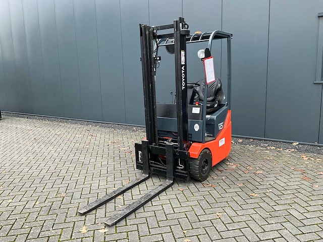 2013 toyota 7fbest10 vorkheftruck - afbeelding 1 van  27