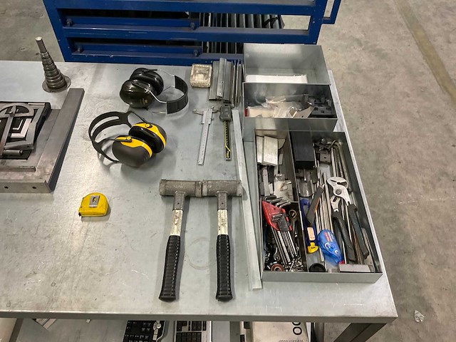 2013 trumpf trubend 7036 cnc-kantbank - afbeelding 15 van  18