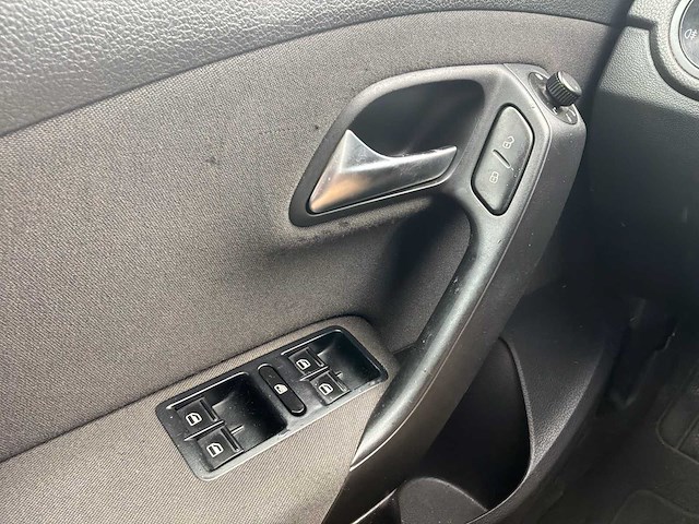 2013 volkswagen polo 1.2 tsi r-line ed. personenauto - afbeelding 22 van  32