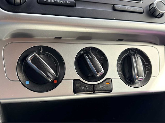 2013 volkswagen polo personenauto - afbeelding 11 van  16