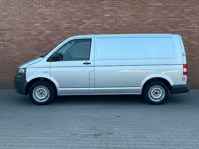 2013 volkswagen transporter : 2.0 tdi l1h1 dc | navi + cruisecontrol | personenauto - afbeelding 11 van  18