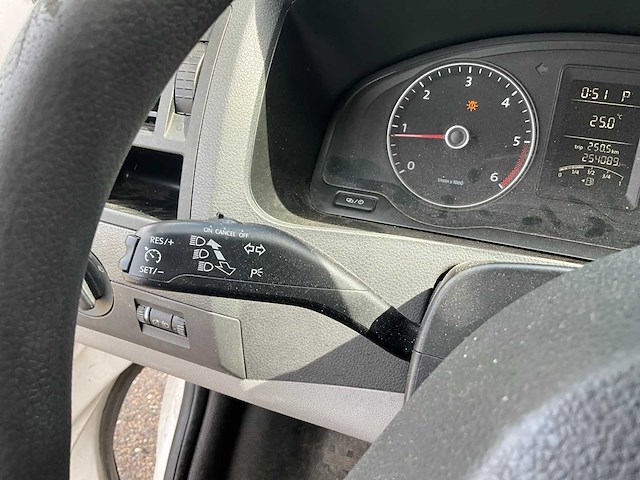 2013 volkswagen transporter kombi 2.0tdi bedrijfswagen 19-zhb-8 - afbeelding 16 van  38