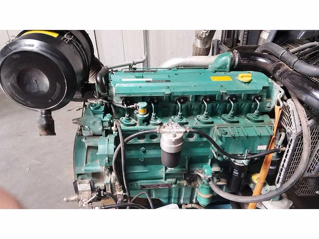 2013 volvo penta tad731ge industriële dieselmotor (148 kw) - weinig uren! (video beschikbaar) - afbeelding 2 van  9