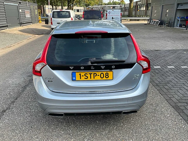 2013 volvo v60 2.4 d6 awd personenauto 1-stp-08 - afbeelding 34 van  46